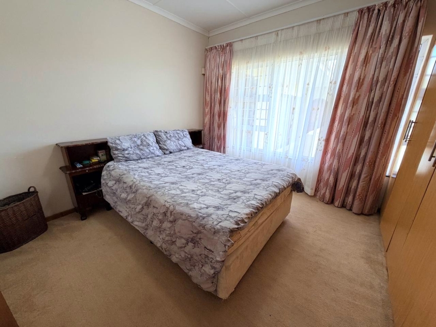 3 Bedroom Property for Sale in Beacon Bay Eastern Cape
